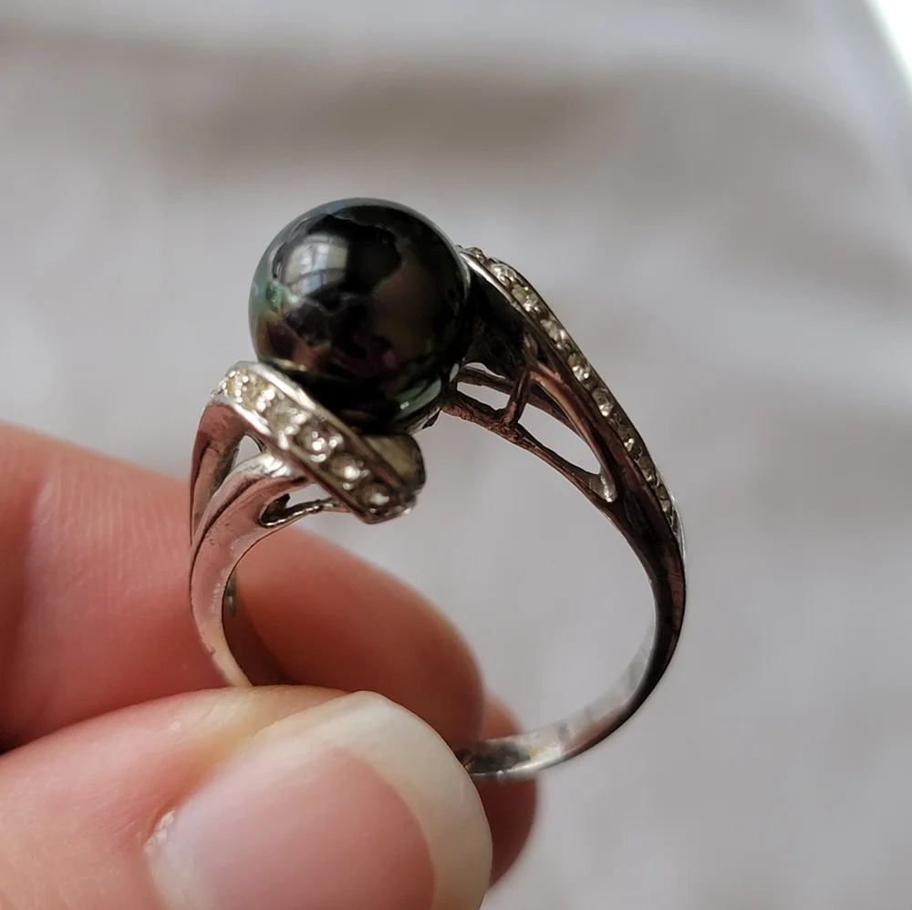 Faux Black Pearl Ring Silver Tone